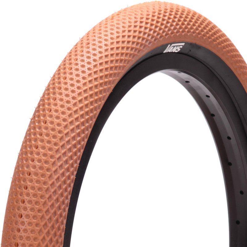 20 x 2.4 Clincher Wire Red Camo/Black Tire N70816