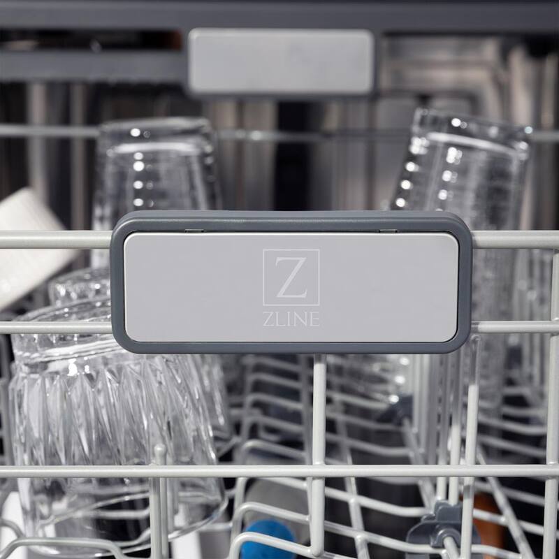 24 in. Stainless Steel Dishwasher with 3rd Rack O8295