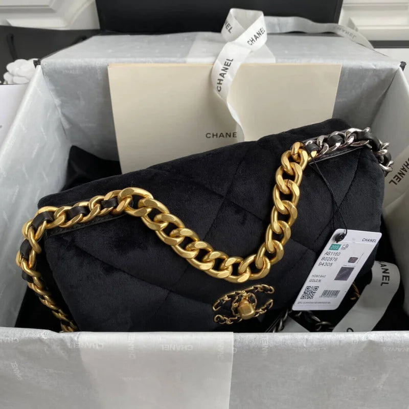 Small Velvet Flap Bag K472514