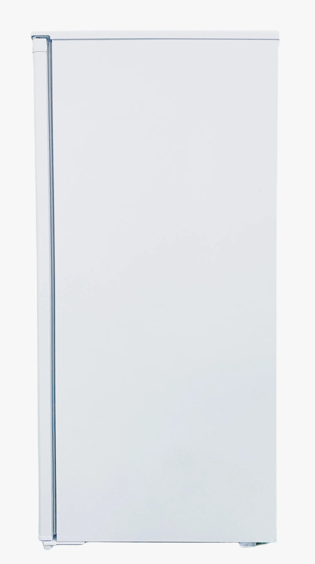 10.1 cu. Ft. Upright Freezer White J7381