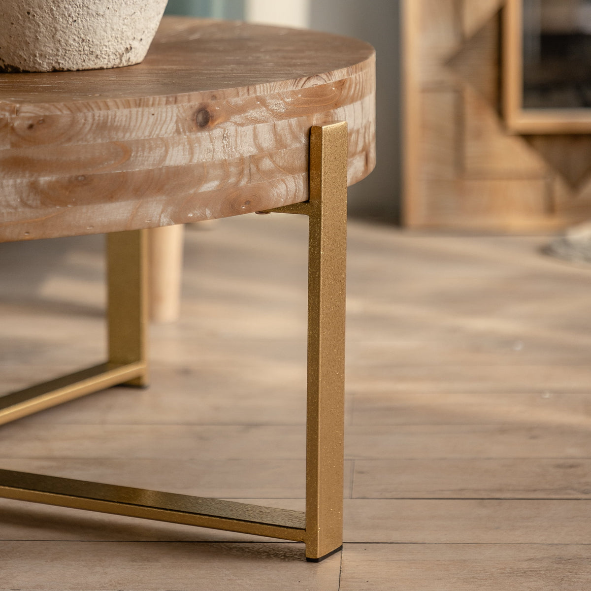 Modern Wood Round Coffee Table with Gold Cross Legs B618634