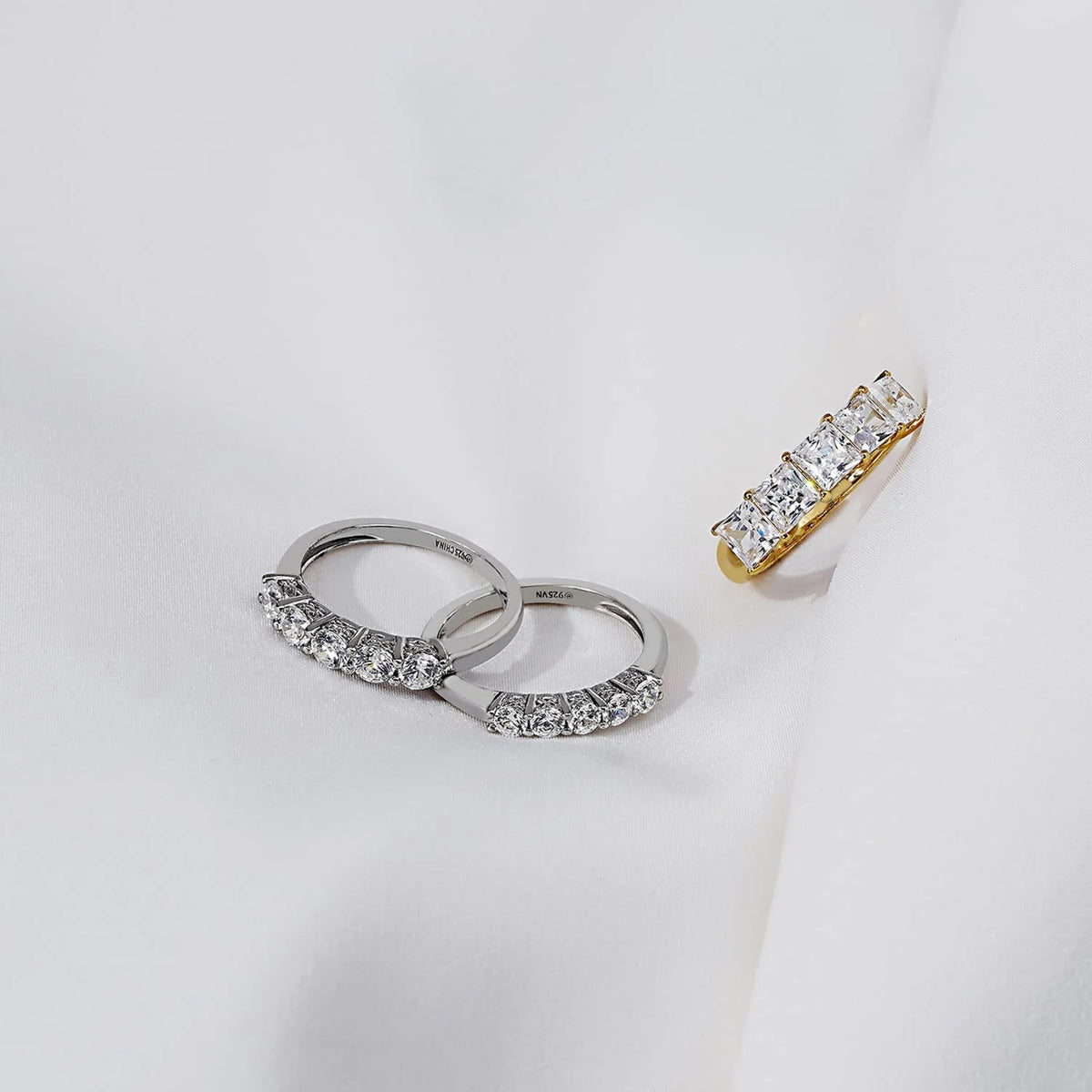 Platinum or Gold Plated Sterling Silver 5-Stone Ring T389997