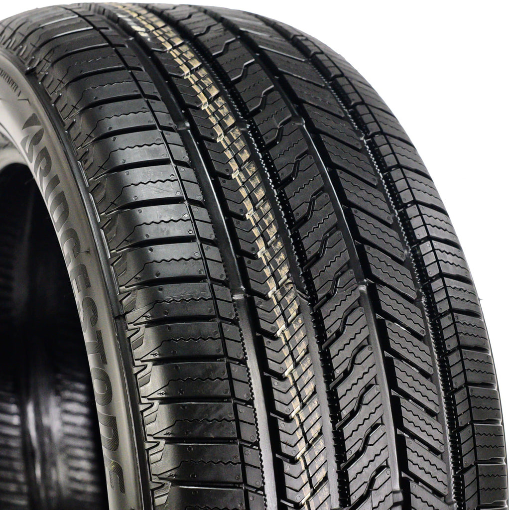 255/50R20 105H Standard Load Black Letter Tire R908162