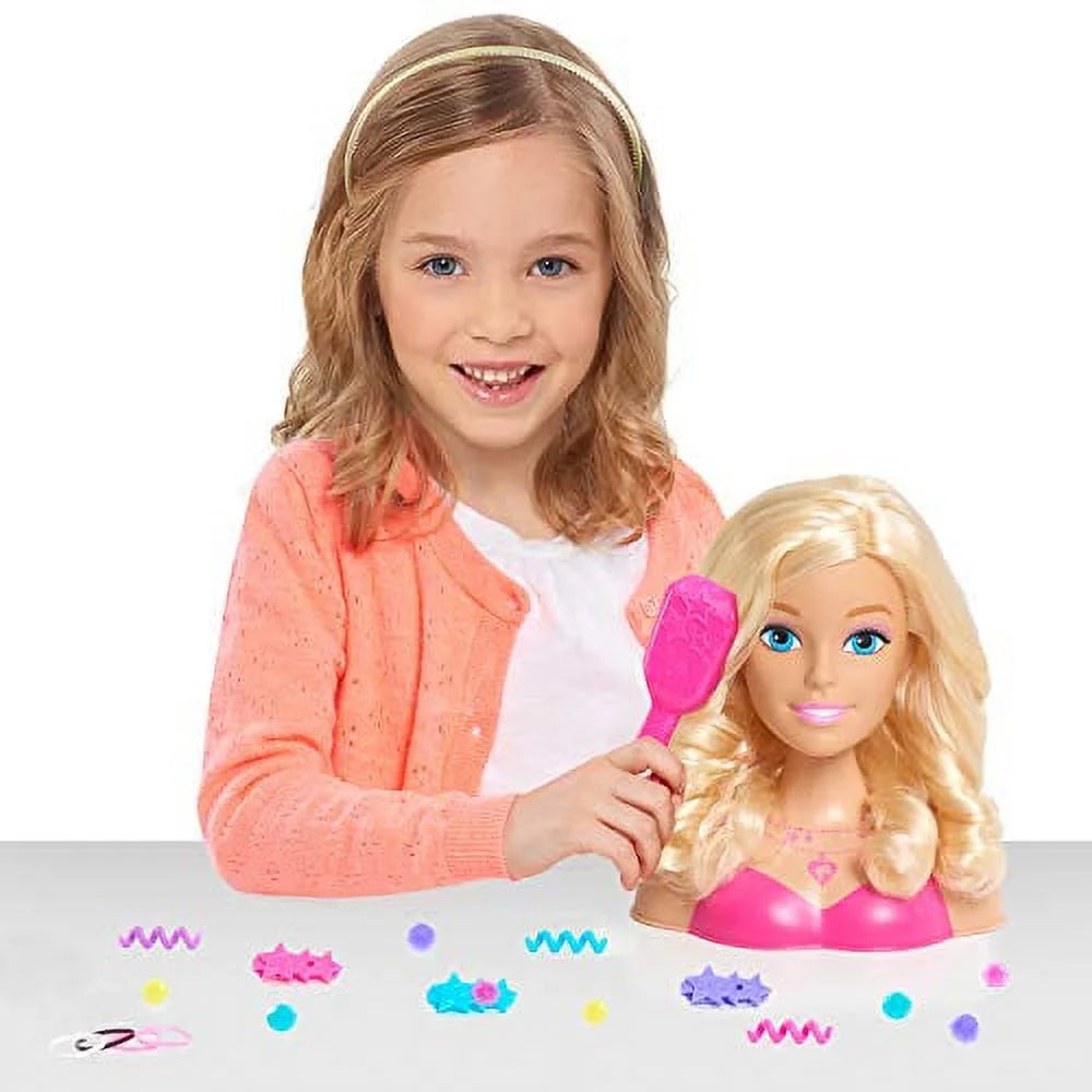 Blonde 8-Inch Styling Head with 20 Pieces Styling Accessories C46660