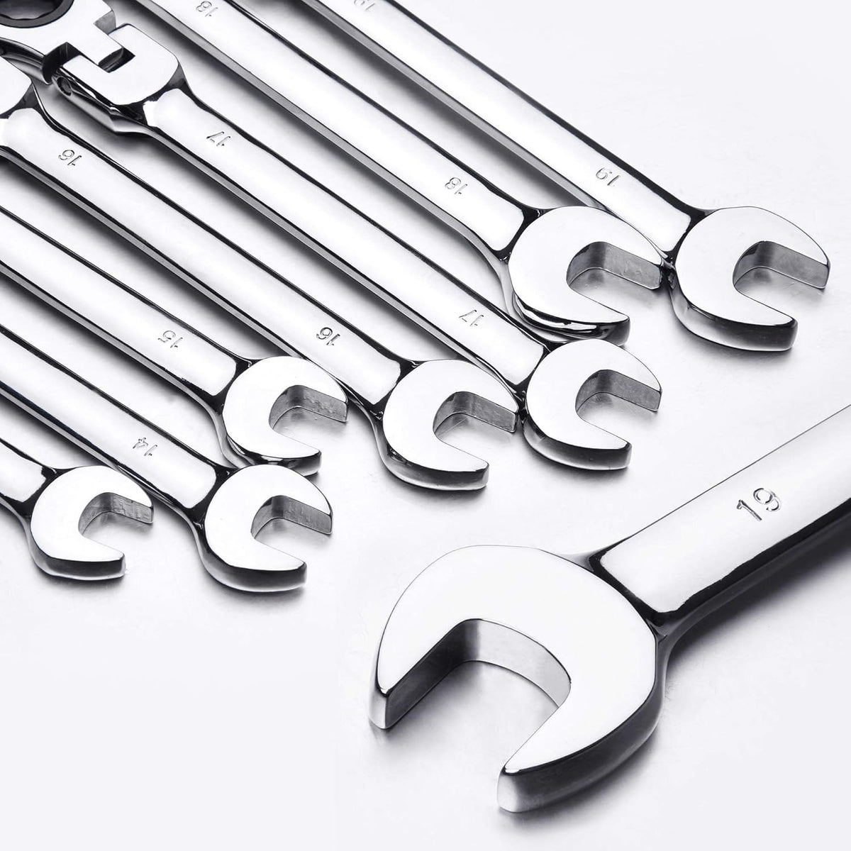12pc 8-19mm Metric Movable Head Ratchet Wrench Combination Set Q327