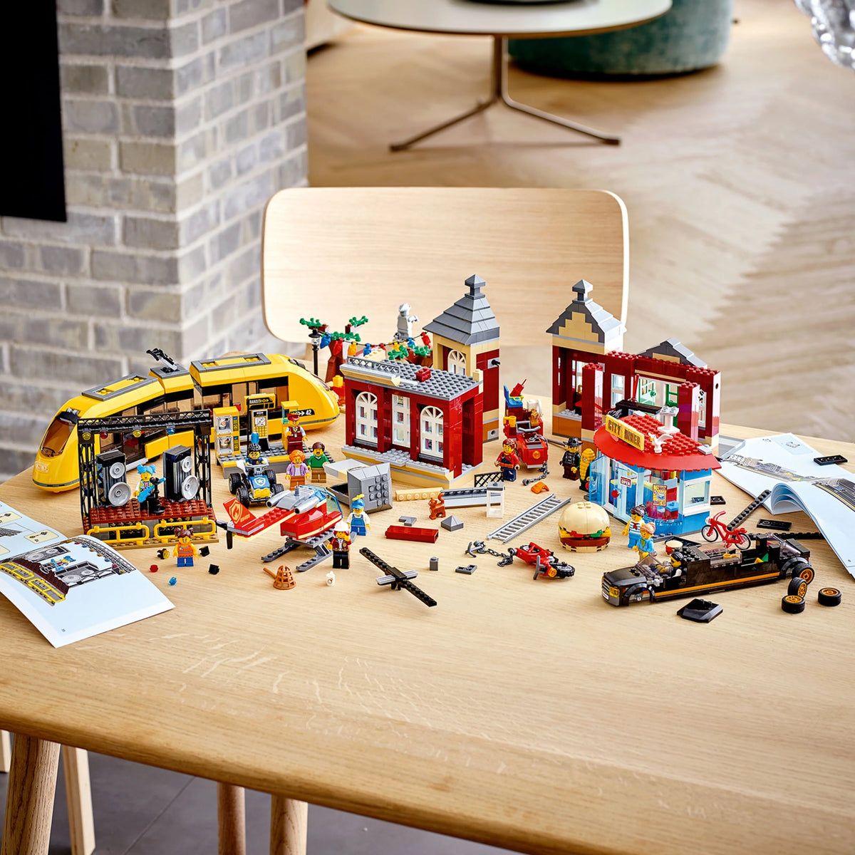 Building Toy 1,517 Pieces Y8659