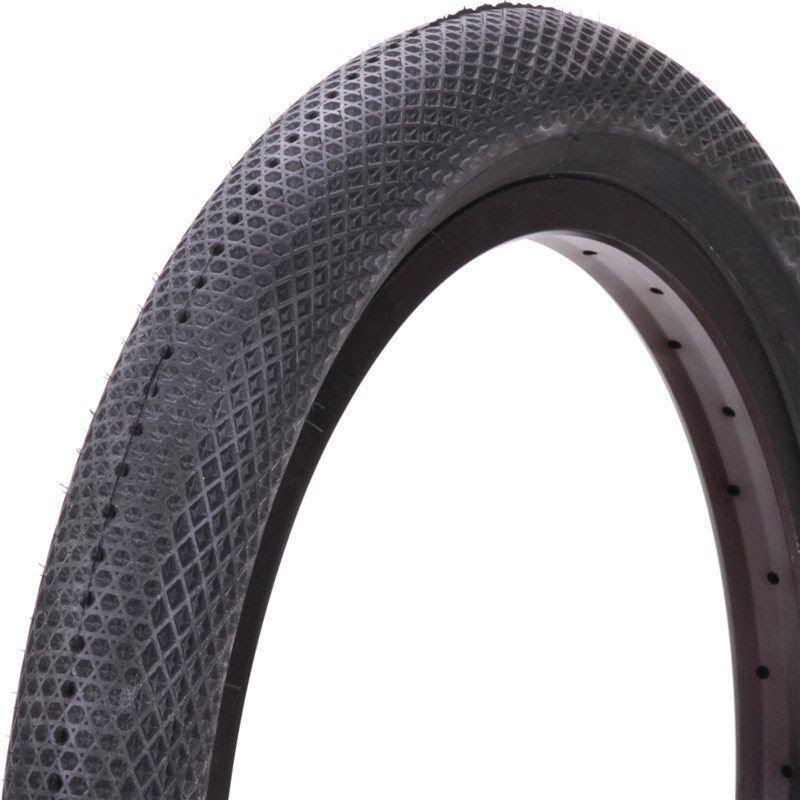 20 x 2.4 Clincher Wire Red Camo/Black Tire N70816