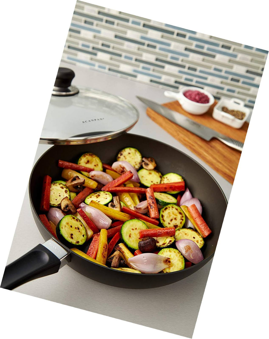 Covered Saute Pan O2446