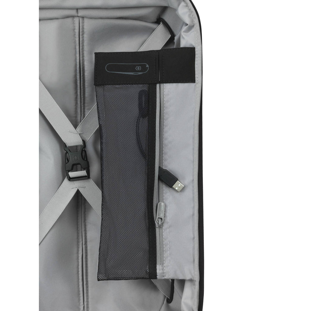 Frequent Flyer Hardside Carry on R73151