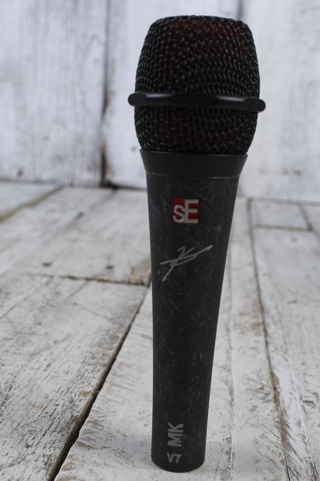 Handheld Supercardioid Microphone P99470