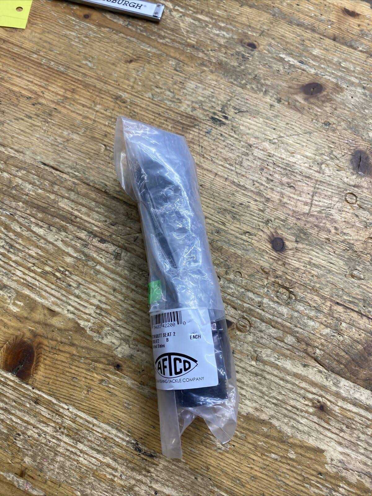 Black Reel Seat M488801