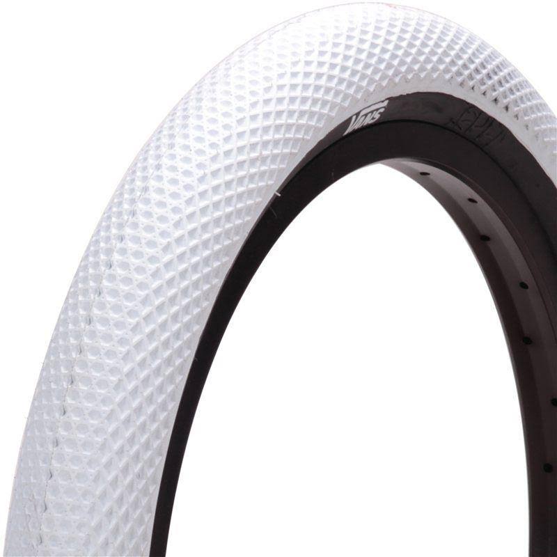 20 x 2.4 Clincher Wire Red Camo/Black Tire N70816