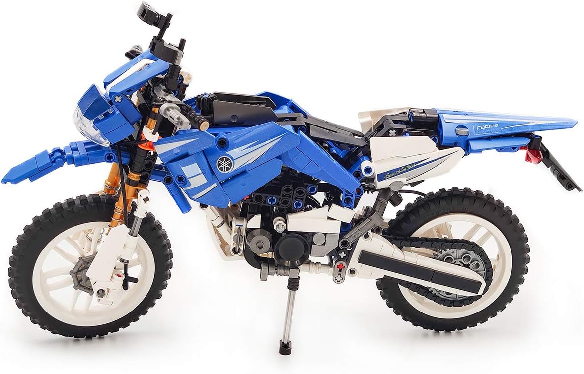 Blue Motorcycle Building Blocks 799 PCS K40129