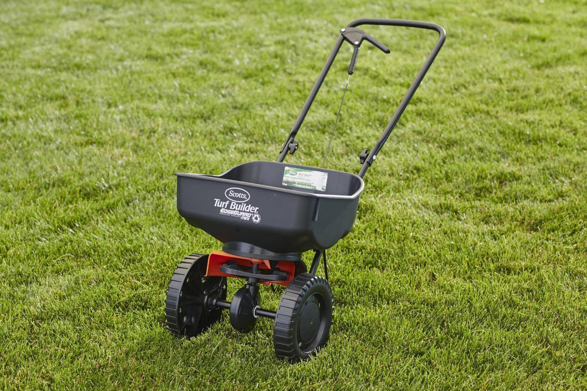 Mini Broadcast Spreader J288