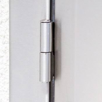 Vertical Door O353312