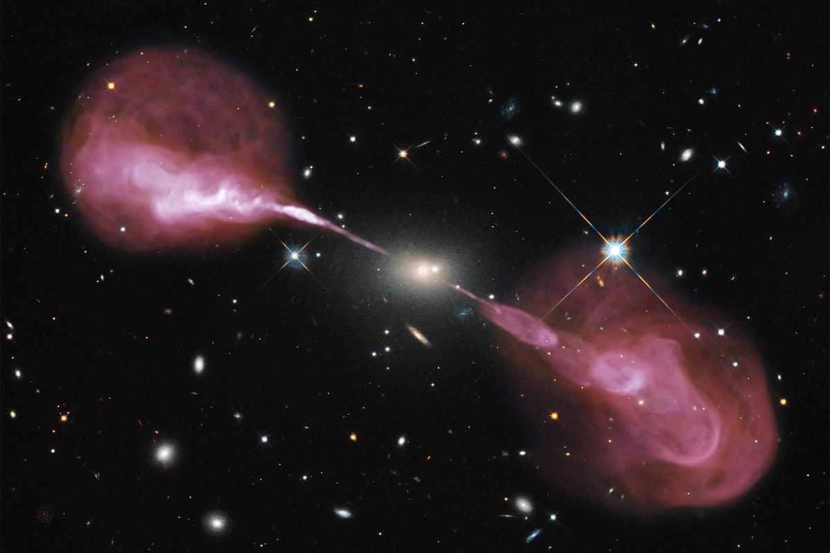 Hercules A Supergiant Elliptical Radio Galaxy Gallery Poster S491408