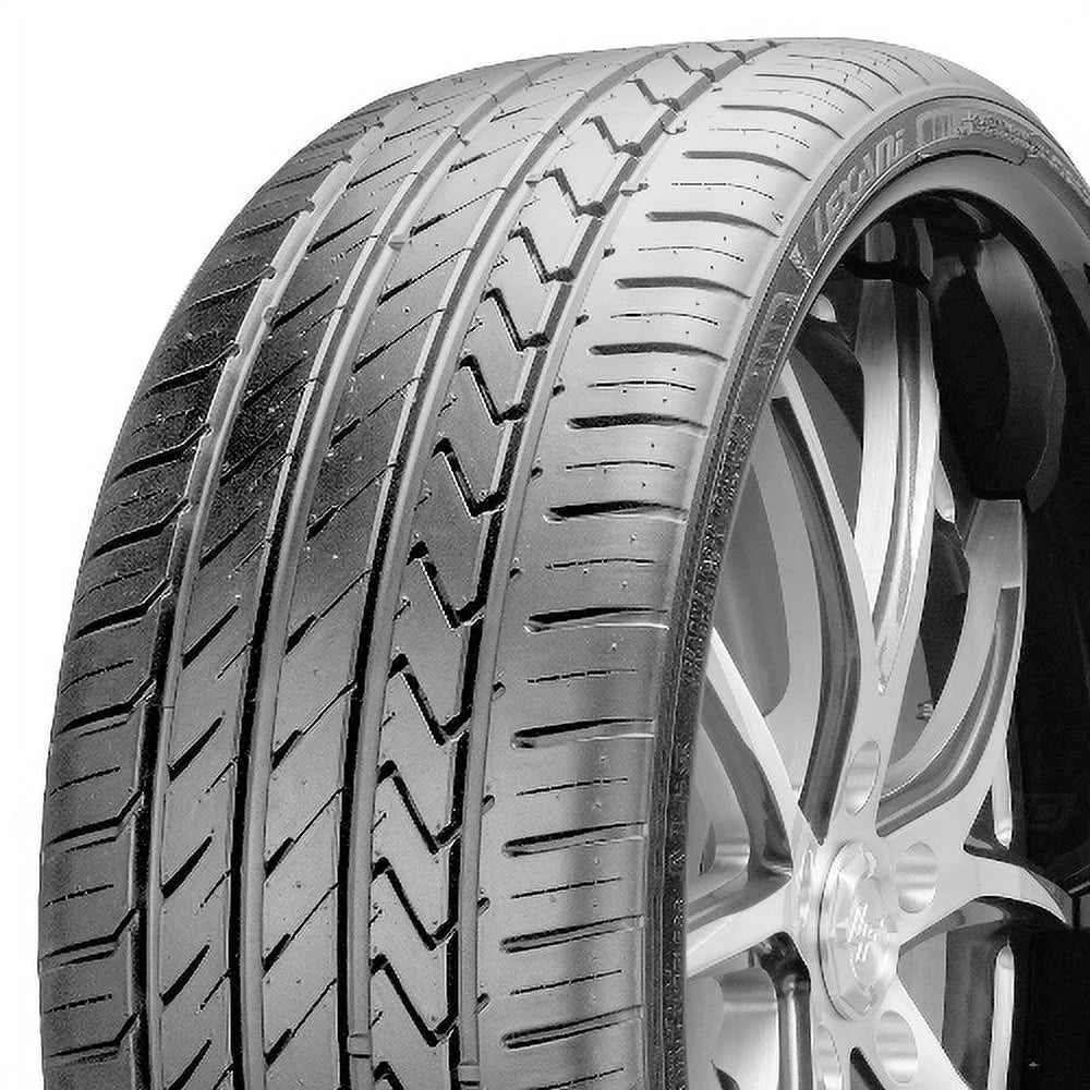 All-Season P225/45ZR-19 96 W Tire V692013