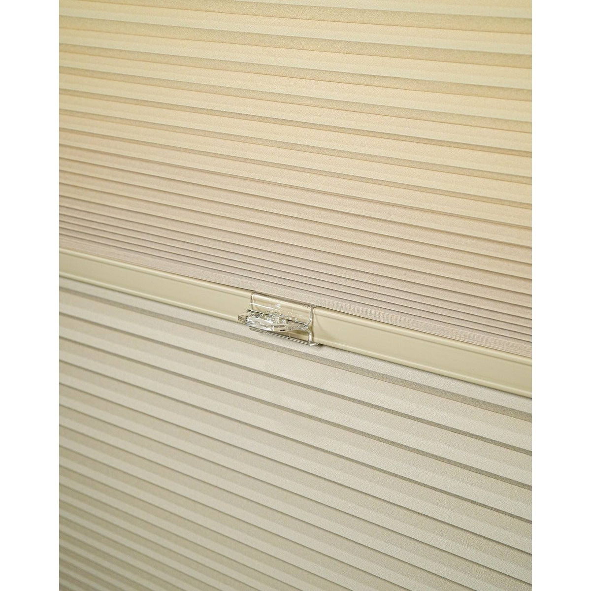 Cordless Cellular Shades V954383