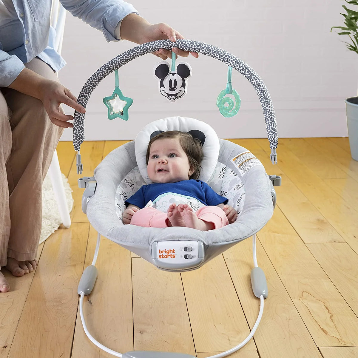 Comfy Bouncer J49144