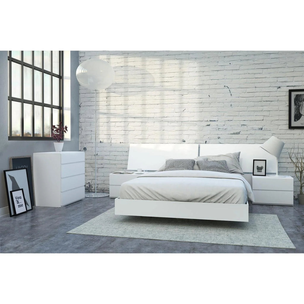 5 Piece Queen Size Bedroom Set White O9185