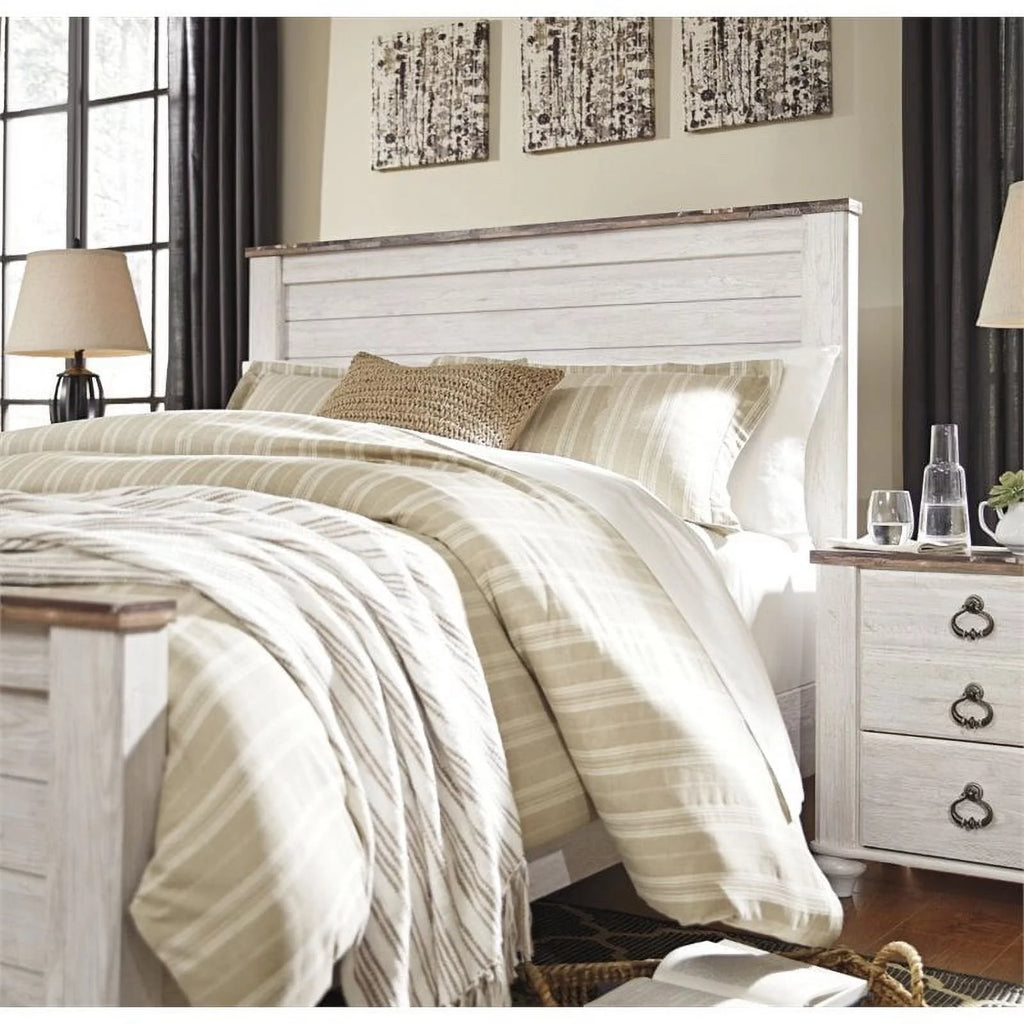 Queen Panel Bed in Whitewash N1869
