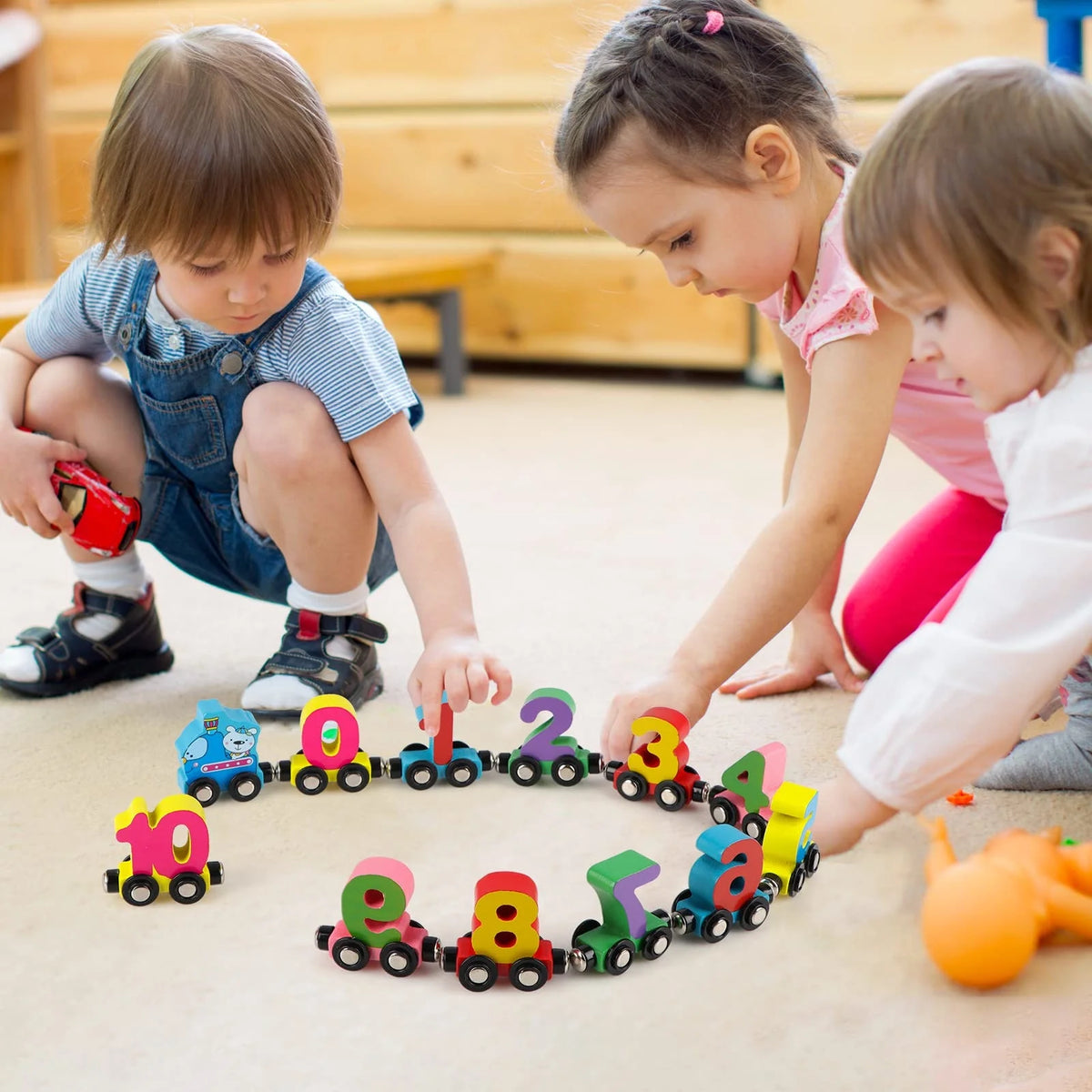 Wooden Magnetic Train Building Blocks Puzzle Toys E982342